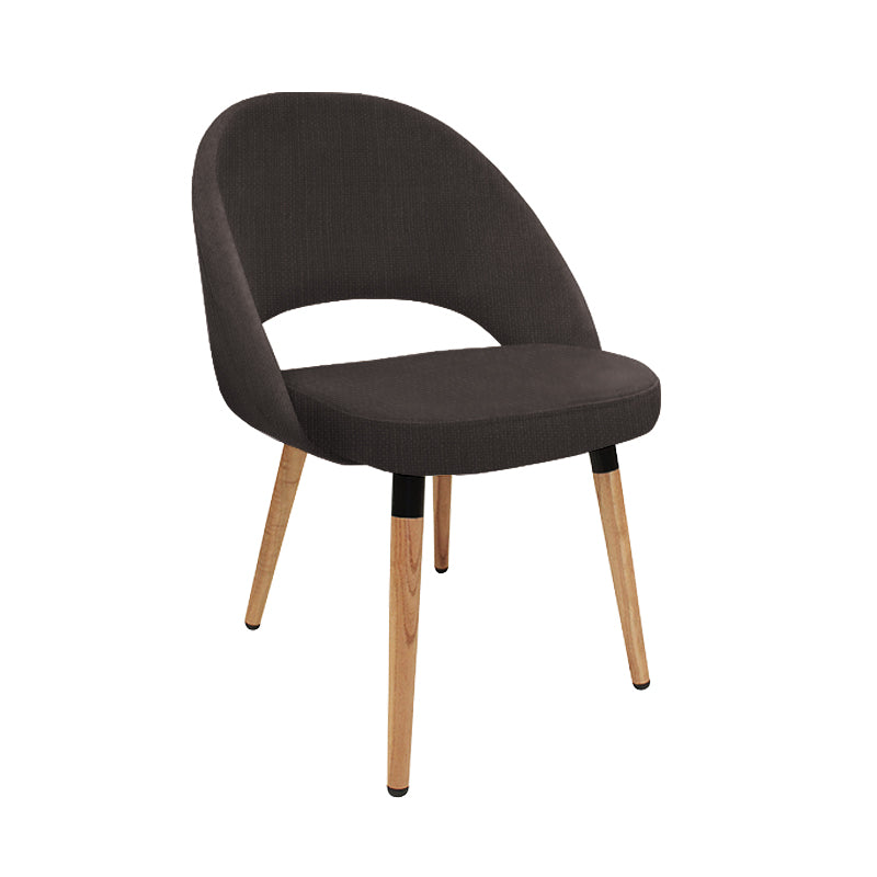 Silla Saarinen en Tela Spazio Base madera